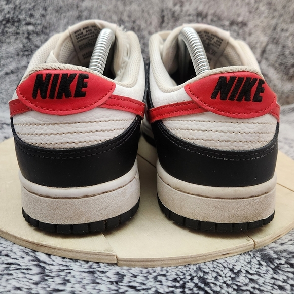 Nike Dunk Low Retro Red Swoosh Panda Shoes Men's Size 9 - Picture 7 of 9